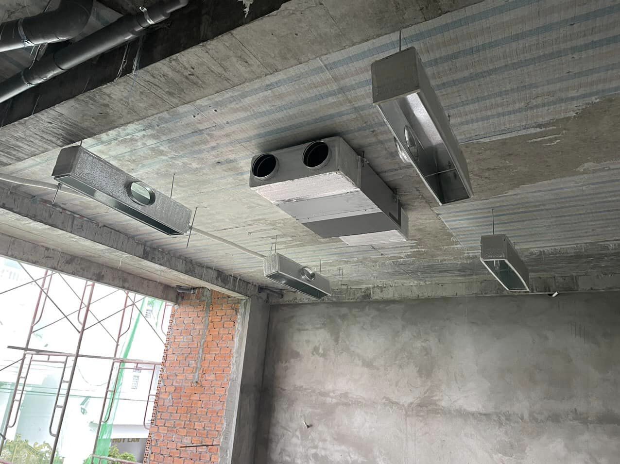 Chúng tôi cung cấp bảng giá lắp đặt máy lạnh tại Quận 3 minh bạch, cập nhật liên tục theo thị trường:#1 Nhà thầu lắp máy lạnh quận 3 hcm