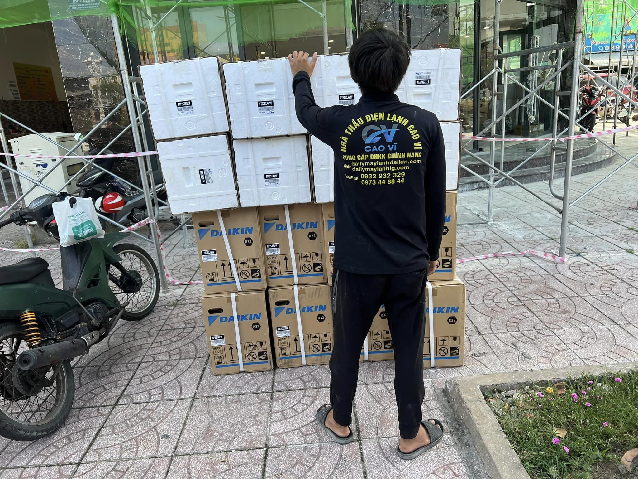 Chúng tôi còn thường xuyên có các chương trình ưu đãi, khuyến mãi hấp dẫn.#1 Thi Công Lắp Đặt Máy Lạnh Quận 1 TpHCM