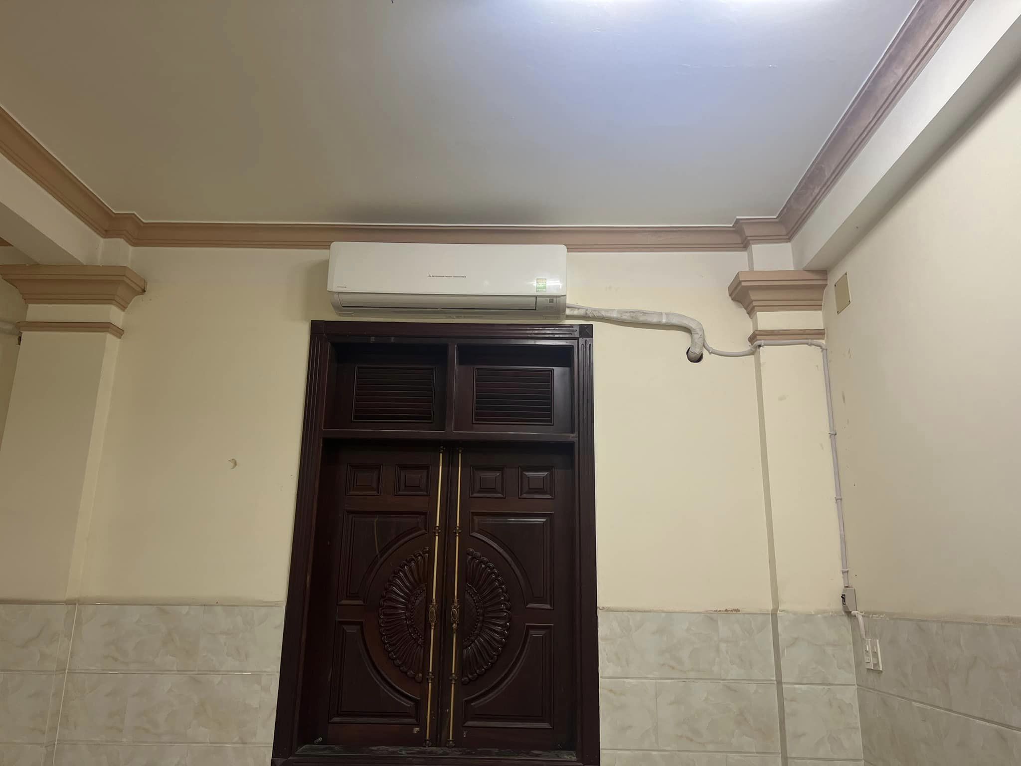 #1 Nhận lắp máy lạnh tại Dĩ An chất lượng‎ -- Máy lạnh Cao Vĩ Hướng dẫn lắp đặt điều hòa âm trần Hướng dẫn lắp đặt điều hòa âm trần. 